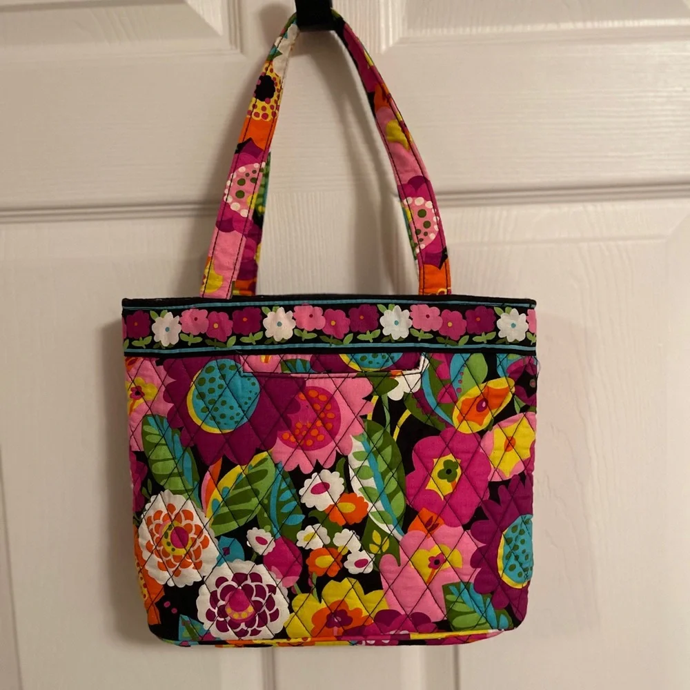 Vera Bradley retired Va Va Bloom small tote bag 11” x 8.5” x 3.5”. - Picture 1 of 8